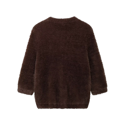 Flauschiger Pullover mit Blumenknöpfen